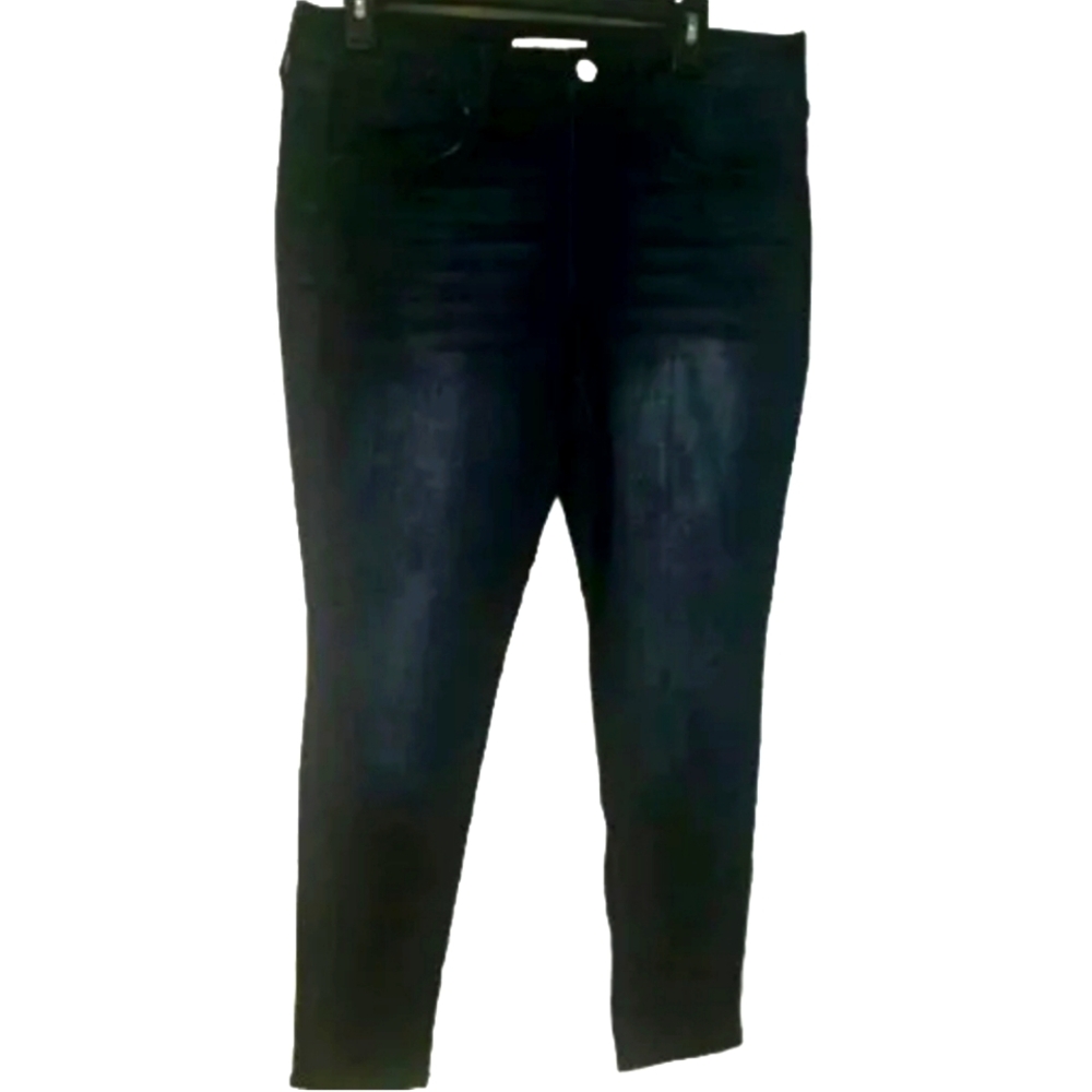 NWOT Sz 15 jeans